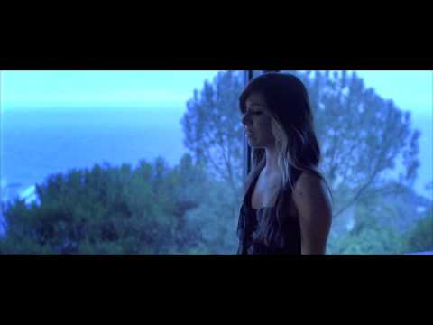 Christina Perri – A Thousand Years (Official Music Video)