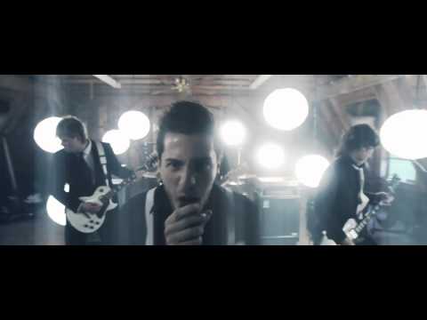 Crown The Empire / Johnny Ringo (Official Music Video)