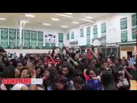 Chief Keef Producer Young Chop – Celebrates with State Champs Morgan Park Mustangs