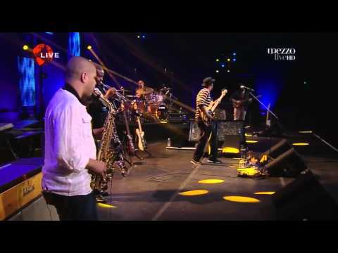 Marcus Miller – Live at Jazz in Marciac 2012