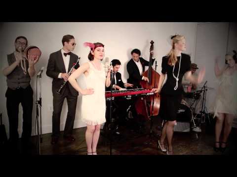 Gentleman (Vintage 1920s Gatsby – Style Psy Cover)