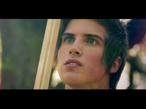 HUNGER GAMES MUSIC VIDEO! “THE ARENA”- The Tributes