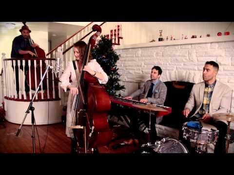 Blue Christmas – “Dueling Basses” Elvis Cover ft. Kate Davis